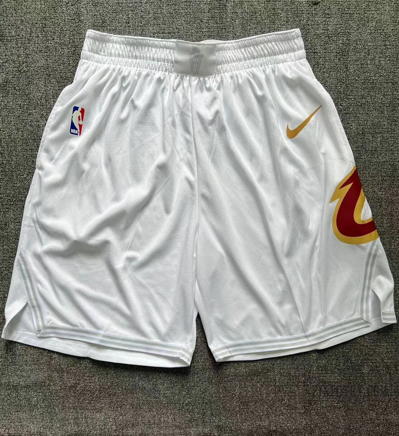 Cleveland Cavaliers White Association Edition Basketball Shorts