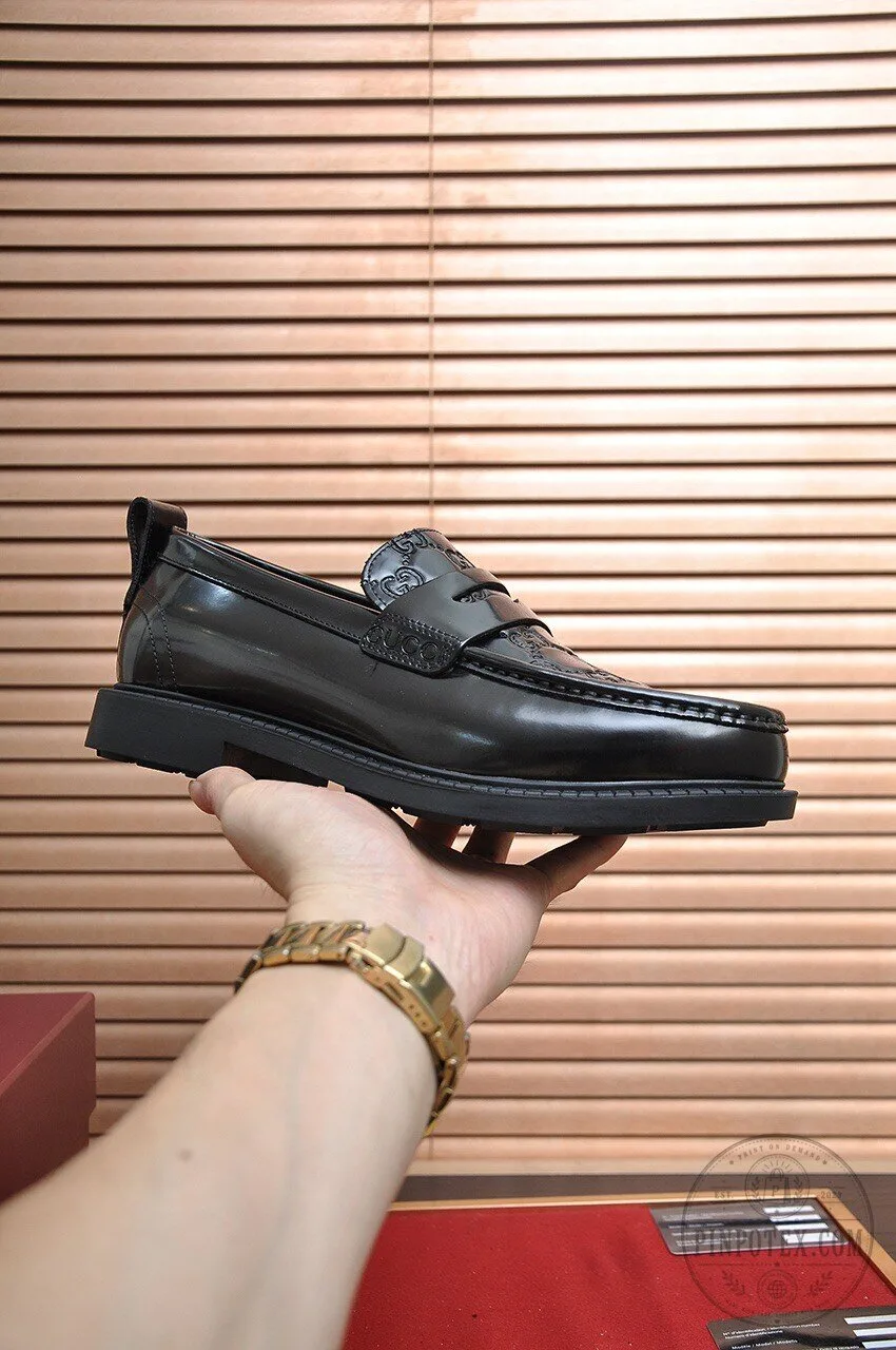 Black Leather Horsebit Loafers by Gucci 8 Black Leather Horsebit Loafers by Gucci